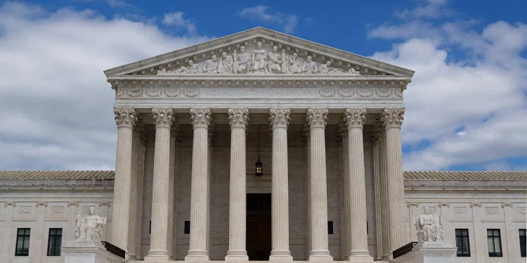 La Corte Suprema se pone del lado de un hombre de Texas que desafió la ley que prohíbe a los consumidores de drogas tener armas