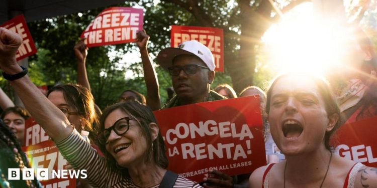 La junta de vivienda vota a favor de congelar los alquileres en Nueva York en victoria de Mamdani La junta de vivienda vota a favor de congelar los alquileres en Nueva York en victoria de Mamdani