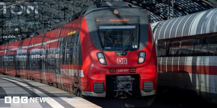 La red ferroviaria alemana se paraliza por completo debido a un fallo informático