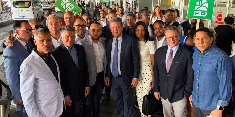 Leonel Fernández encabeza foro iberoamericano en Madrid