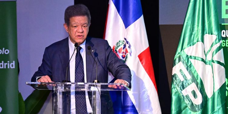 Leonel rechaza desde Madrid nueva reforma fiscal disfrazada que impulsa el PRM