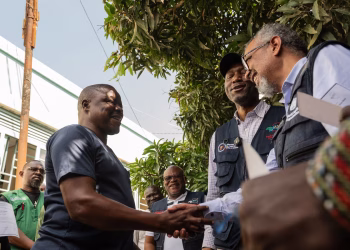 Los casos confirmados de ébola en el Congo llegan a 282 mientras los sobrevivientes describen su recuperación