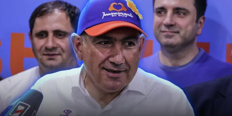 Pashinyan logró una victoria clave en Armenia y consolida su apuesta por acercarse a Occidente Pashinyan logró una victoria clave en Armenia y consolida su apuesta por acercarse a Occidente