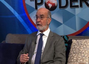 Politólogo Daniel Pou ve difícil predecir quién será el presidente la República en 2028