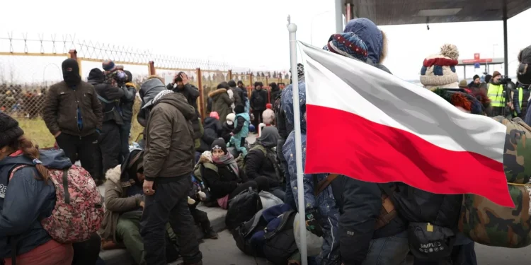 Polonia deportó a 11 extranjeros por una presunta operación rusa para incitar protestas contra Kiev