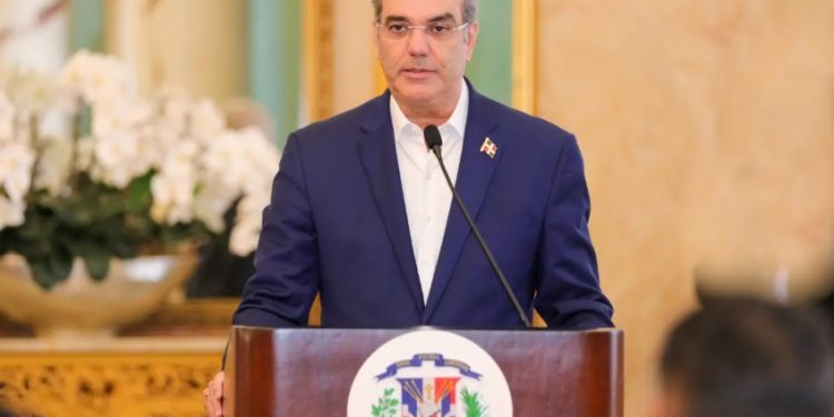 Presidente Abinader agotará agenda de tres días en Santiago; celebrará Consejo de Ministros
