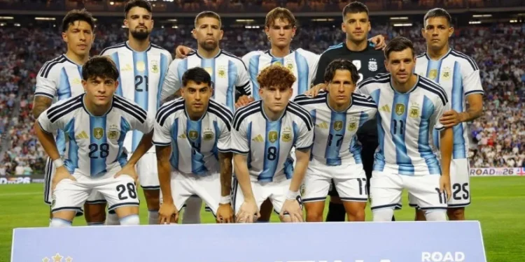 Ranking FIFA: la Selección Argentina jugará el Mundial 2026 como la N°1 y buscará romper una histórica 'maldición'