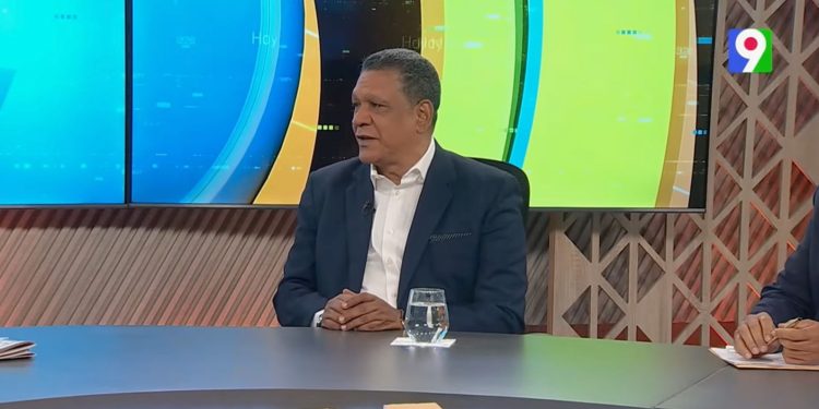 Rubén Maldonado: “La Fuerza del Pueblo no se distrae; su reto es enfrentar al Gobierno y responderle al país”