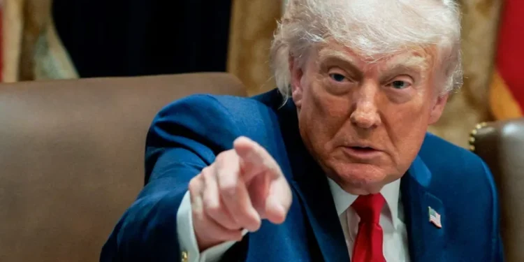 Trump aseguró que Irán aceptó no desarrollar armas nucleares y evalúa reunirse con Khamenei