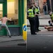 Un hombre blanco fue arrestado tras apuñalar a 5 inmigrantes ilegales musulmanes
