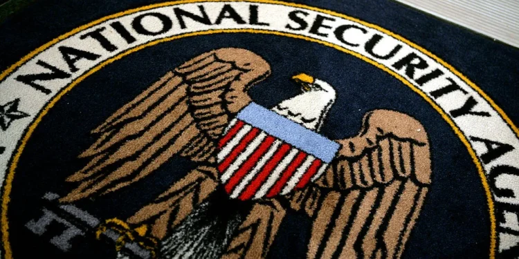 Una autoridad clave para el espionaje, la Sección 702, está expirando debido a la inacción del Congreso. Esto es lo que sucede a continuación