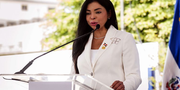 Yeni Berenice Reynoso dice “Ministerio Público no detendrá la lucha contra la corrupción bajo ninguna circunstancia” Yeni Berenice Reynoso dice “Ministerio Público no detendrá la lucha contra la corrupción bajo ninguna circunstancia”