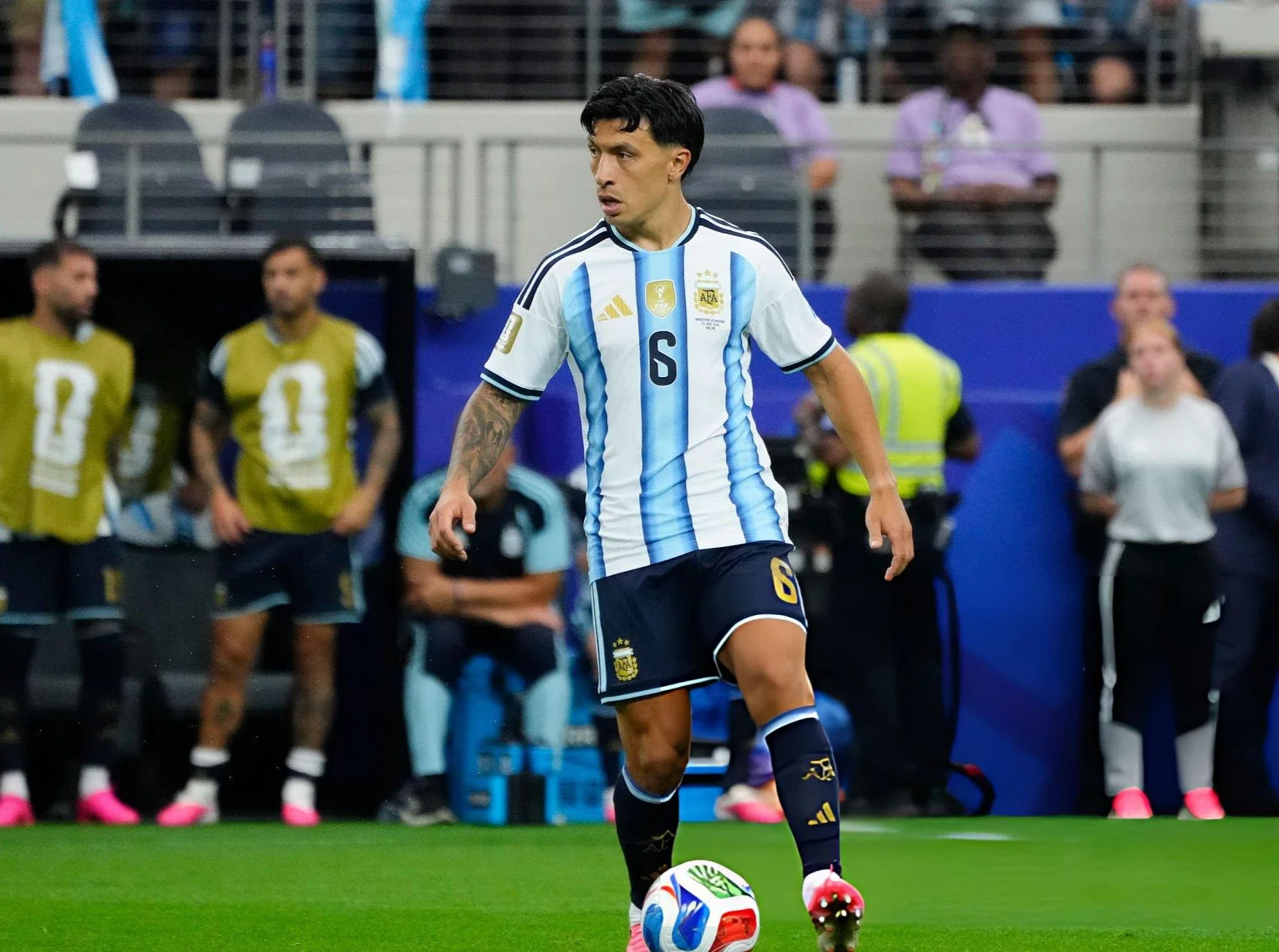 Lionel Scaloni tras la clasificación ante Austria: "Cuando hay que sufrir, el equipo lo hace" Scaloni destacó la labor defensiva de Lisandro Martínez