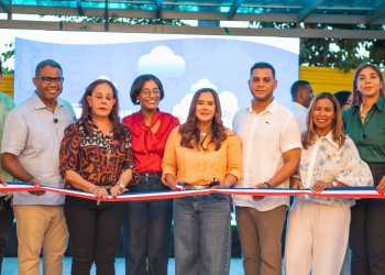 Alcaldesa de Higüey entrega renovado Parque Infantil “El Mundo de los Colores” – El Nuevo Diario (República Dominicana)