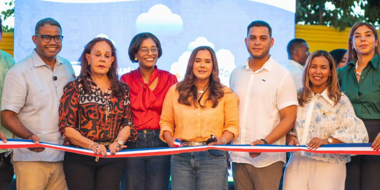 Alcaldesa de Higüey entrega renovado Parque Infantil “El Mundo de los Colores” – El Nuevo Diario (República Dominicana)