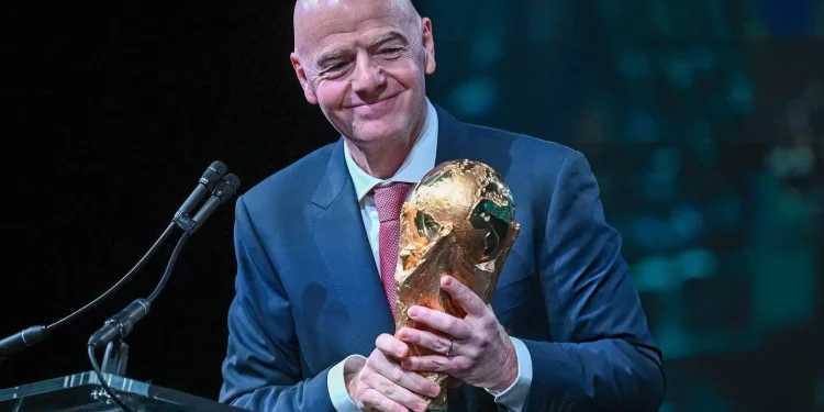 Bombazo: Gianni Infantino confirmó que la FIFA analizará ampliar el Mundial 2030 a 64 selecciones