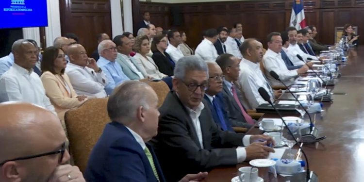 Consejo de Ministros aprueba la Política Presupuestaria 2027