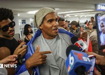 Cuban dissident Luis Manuel Otero Alcántara goes into exile in US