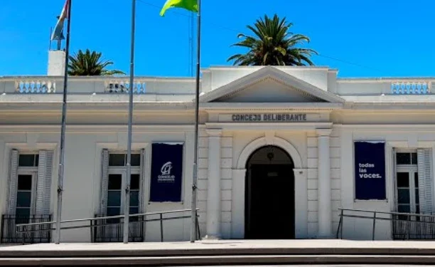 El Concejo Deliberante de Río Cuarto aprobó controles de narcotest y antecedentes penales para funcionarios