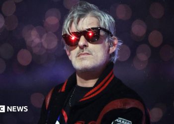 El DJ y músico de electropop francés Kavinsky fue encontrado muerto a los 50 años