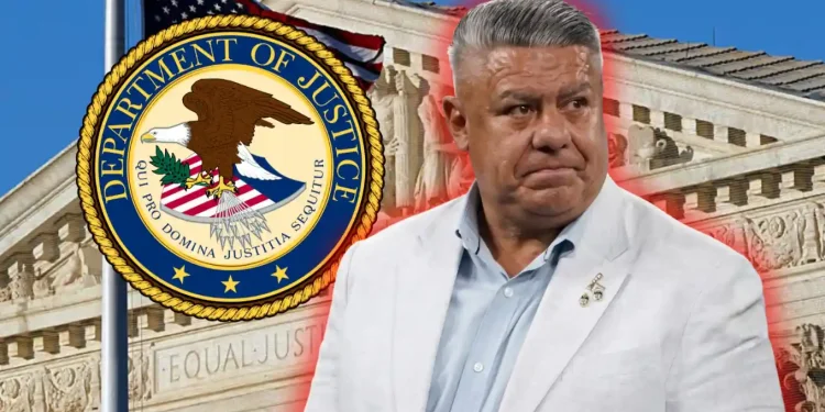 El FBI demoró a Chiqui Tapia en Nueva York y le incautó sus celulares antes del regreso de la Selección