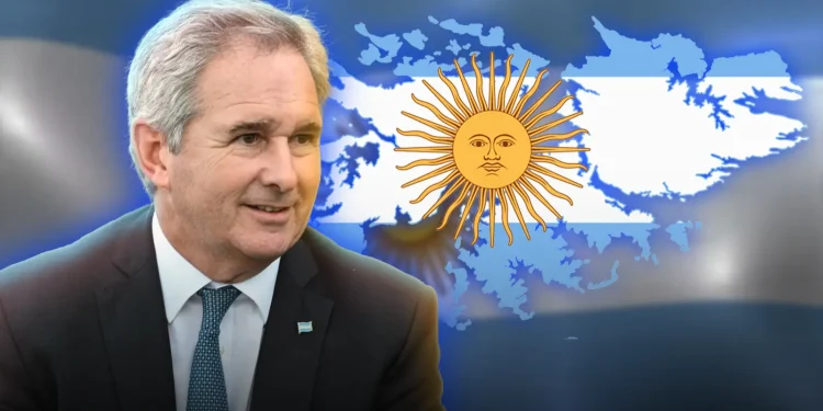 El canciller Pablo Quirno explicó en detalle por qué las Malvinas son argentinas El canciller Pablo Quirno explicó en detalle por qué las Malvinas son argentinas