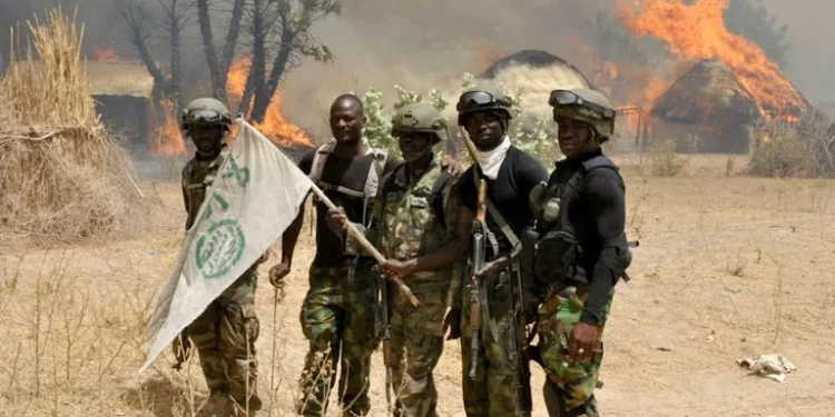 El gobierno de Nigeria aprobó una expansión militar para combatir el terrorismo islámico