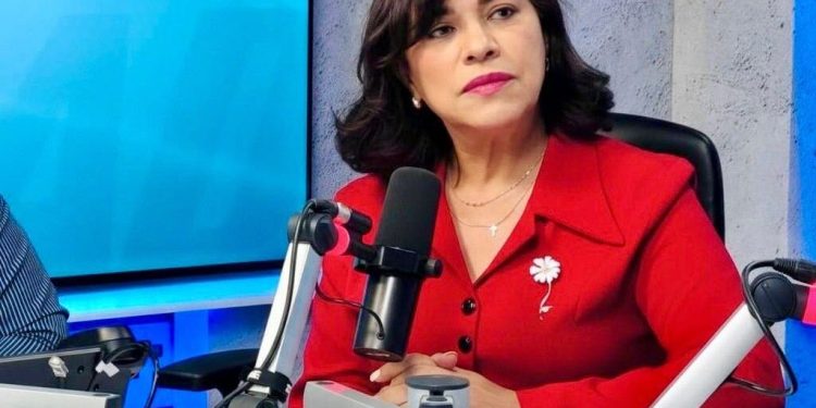 Fuerza del Pueblo pide auditar fondos de la reforma policial