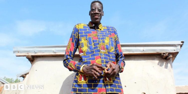 Ghana mourns its tallest man Awuche - a 'generous and popular giant'