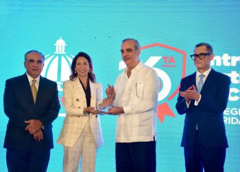 Gobierno entrega 1,087 certificaciones y reconoce a empresas por fortalecer la seguridad y salud en el trabajo