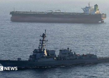 Irán lanza un "intento de ataque sorpresa" contra las fuerzas estadounidenses en Medio Oriente, dice el ejército estadounidense