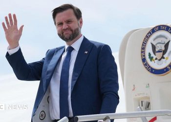 JD Vance dice que el castillo de Caernarfon fue "lo más genial que he visto en mi vida"