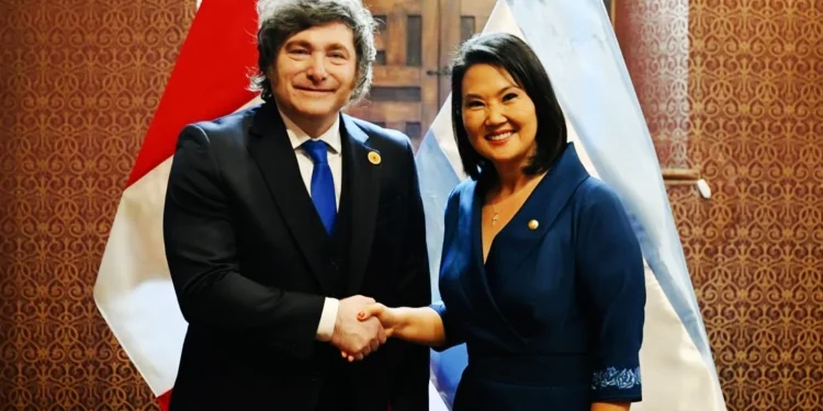 Keiko Fujimori elogió a Javier Milei durante su reunión: "Eres una inspiración" Keiko Fujimori elogió a Javier Milei durante su reunión: "Eres una inspiración"