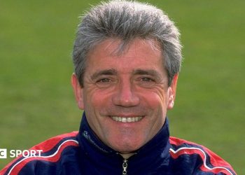 Kevin Keegan: la leyenda del Liverpool y ex entrenador del Newcastle United e Inglaterra muere a los 75 años