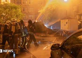 Kyiv es objeto de importantes ataques rusos con misiles y drones