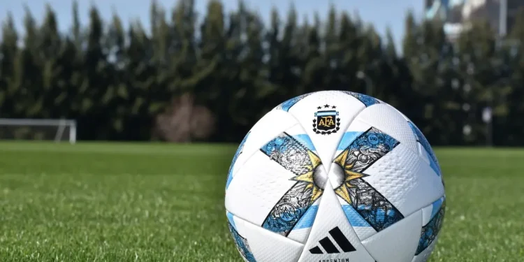 La AFA oficializó las nuevas reglas que regirán en el fútbol argentino luego del Mundial 2026