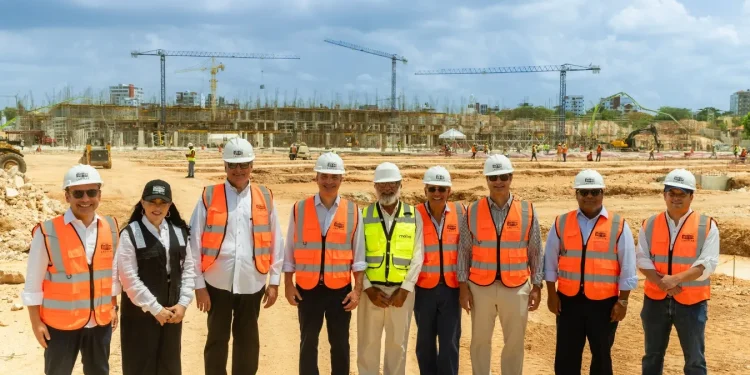 La entidad, junto con el Banco Industrial de Guatemala, lidera el financiamiento parcial de este desarrollo estratégico La entidad, junto con el Banco Industrial de Guatemala, lidera el financiamiento parcial de este desarrollo estratégico
