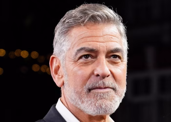 Los incendios forestales obligan a la familia de George Clooney a evacuar su casa en el sur de Francia