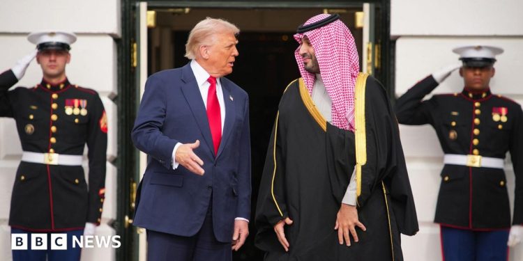 Los sauditas deben reconocer a Israel por el acuerdo nuclear, dice Trump