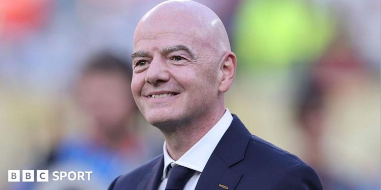 Mundial 2026: Gianni Infantino pide a los críticos de la FIFA que "mediten, oren o vean fútbol" Mundial 2026: Gianni Infantino pide a los críticos de la FIFA que "mediten, oren o vean fútbol"