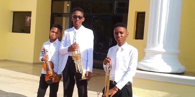 Orquesta Sinfónica de Verón lleva el talento de sus niños hasta Bellas Artes en Santo Domingo