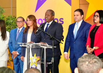 PLD pide declarar en emergencia el sector público de salud