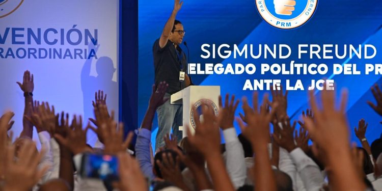 PRM aprueba seis resoluciones para modificar sus estatutos y abre proceso de reforma integral