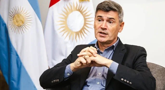 Passerini se negó a realizar el ajuste al inicio de su gestión y ahora empiezan a verse las consecuencias