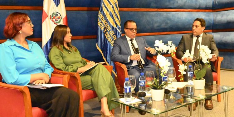 Periodistas analizan en Funglode cómo la inteligencia artificial redefine las narrativas informativas