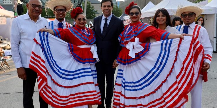 Salcedo brilla en Toronto mientras la cultura dominicana languidece en casa