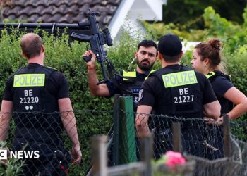 Sospechoso del ataque del Orgullo de Berlín asesinado a tiros durante una operación policial