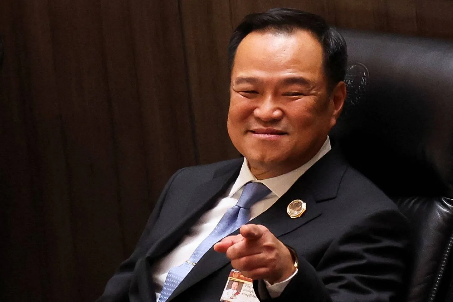 China presiona a Tailandia para entregar a un periodista que investigó la corrupción del régimen de Xi Jinping El primer ministro de Tailandia tiene prevista una reunión con Xi Jinping, en la cual se espera que el chino ejerza presión para extraditar a Bai