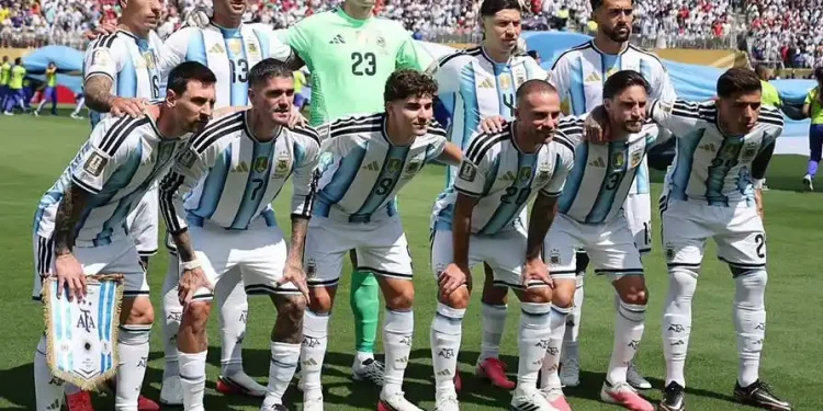 Tras la derrota en la final del Mundial, la Selección enfrenta el desafío de un profundo recambio generacional