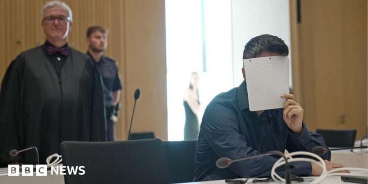 Tribunal alemán condena a pareja iraquí por esclavizar a niñas yazidíes Tribunal alemán condena a pareja iraquí por esclavizar a niñas yazidíes